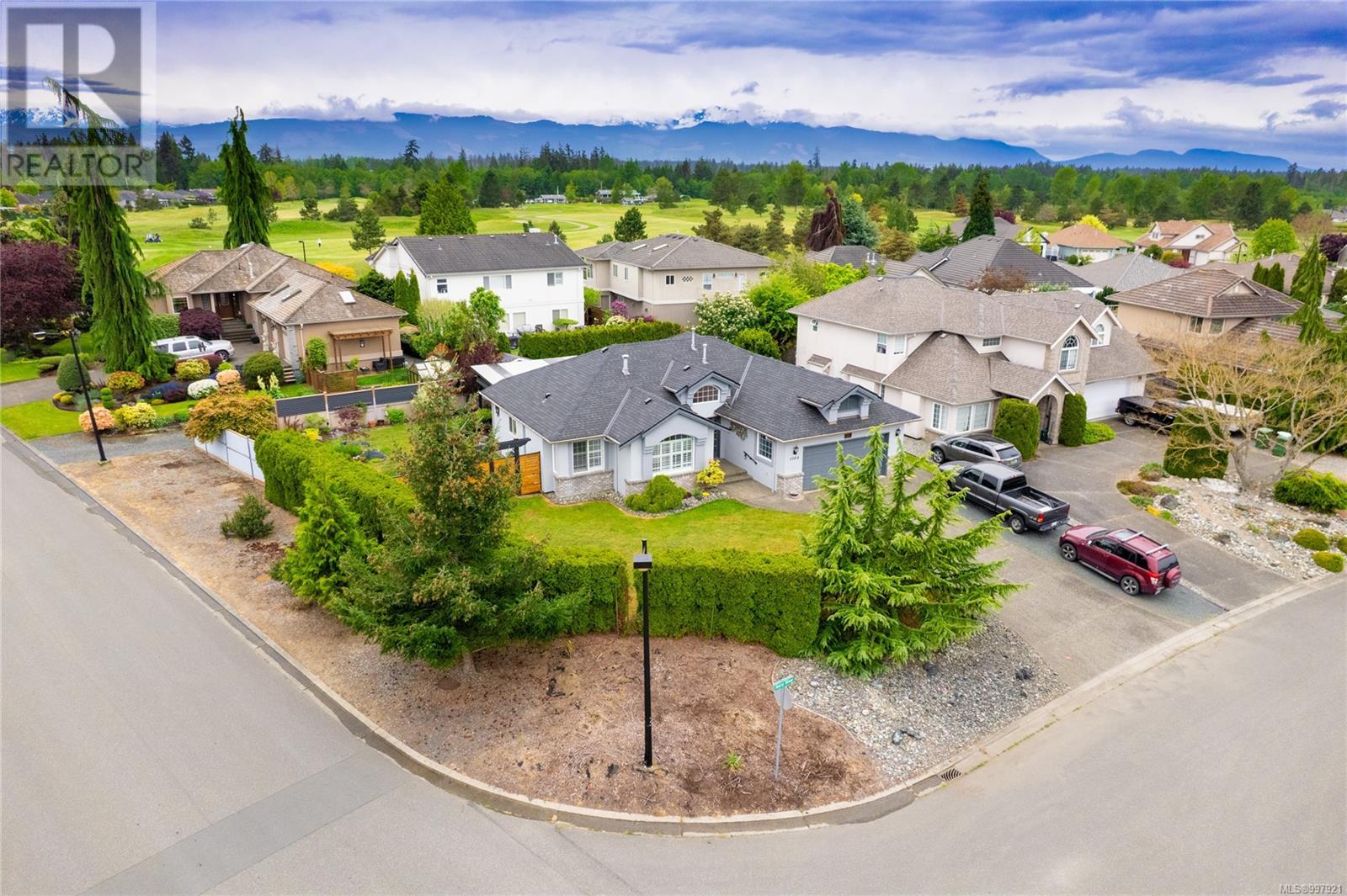 Property at 1084 Aery View Way image 1