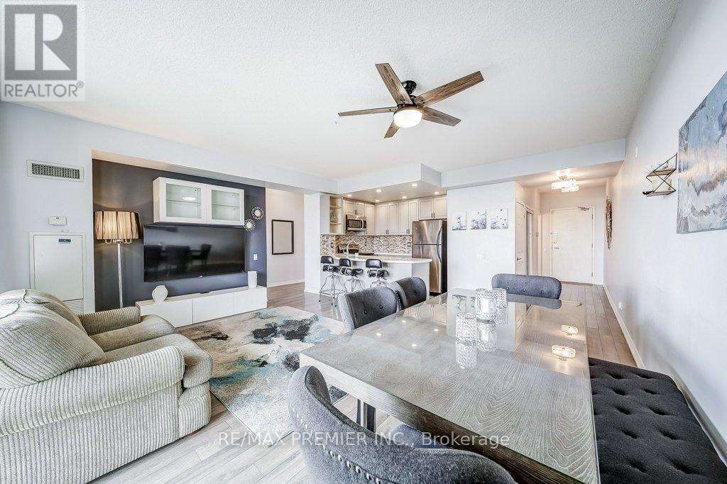 713 - 11121 Yonge Street E, Richmond Hill, Ontario  L4C 0S7 - Photo 10 - N12156639