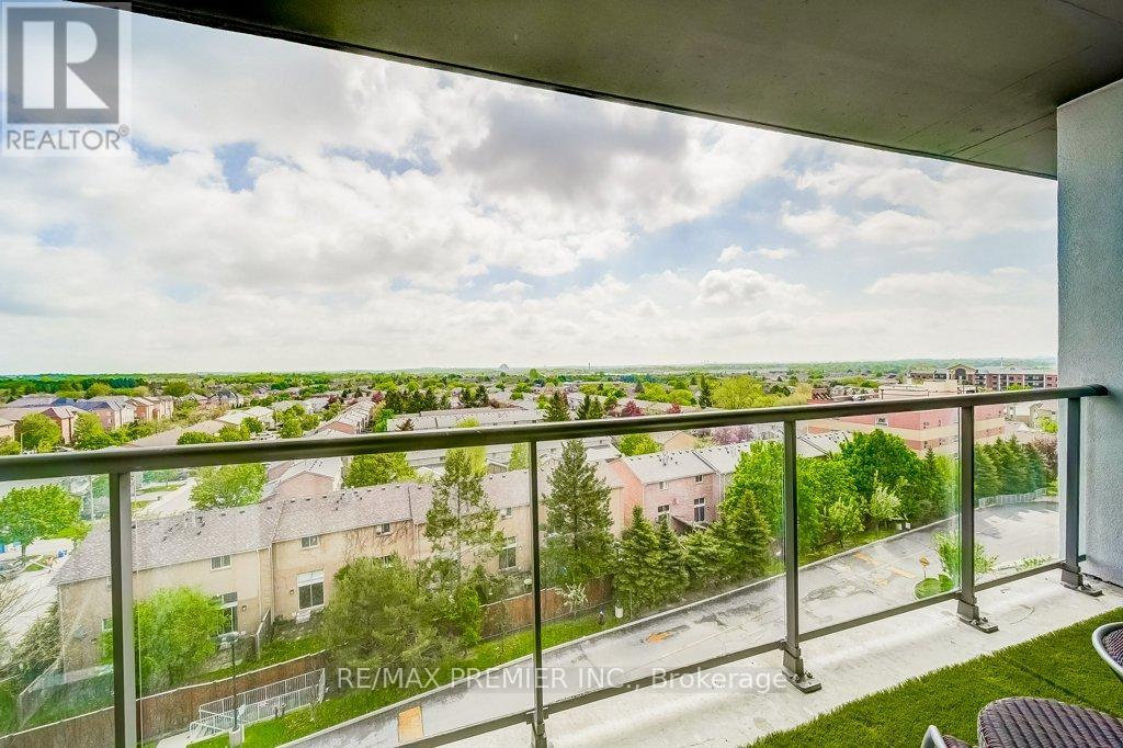 713 - 11121 Yonge Street E, Richmond Hill, Ontario  L4C 0S7 - Photo 12 - N12156639