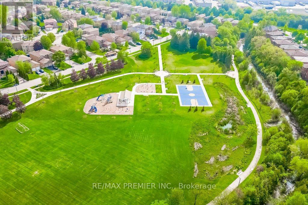 713 - 11121 Yonge Street E, Richmond Hill, Ontario  L4C 0S7 - Photo 44 - N12156639