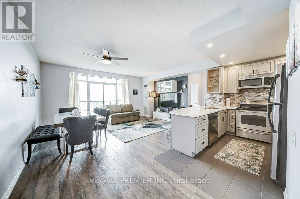 713 - 11121 Yonge Street E, Richmond Hill, Ontario  L4C 0S7 - Photo 6 - N12156639