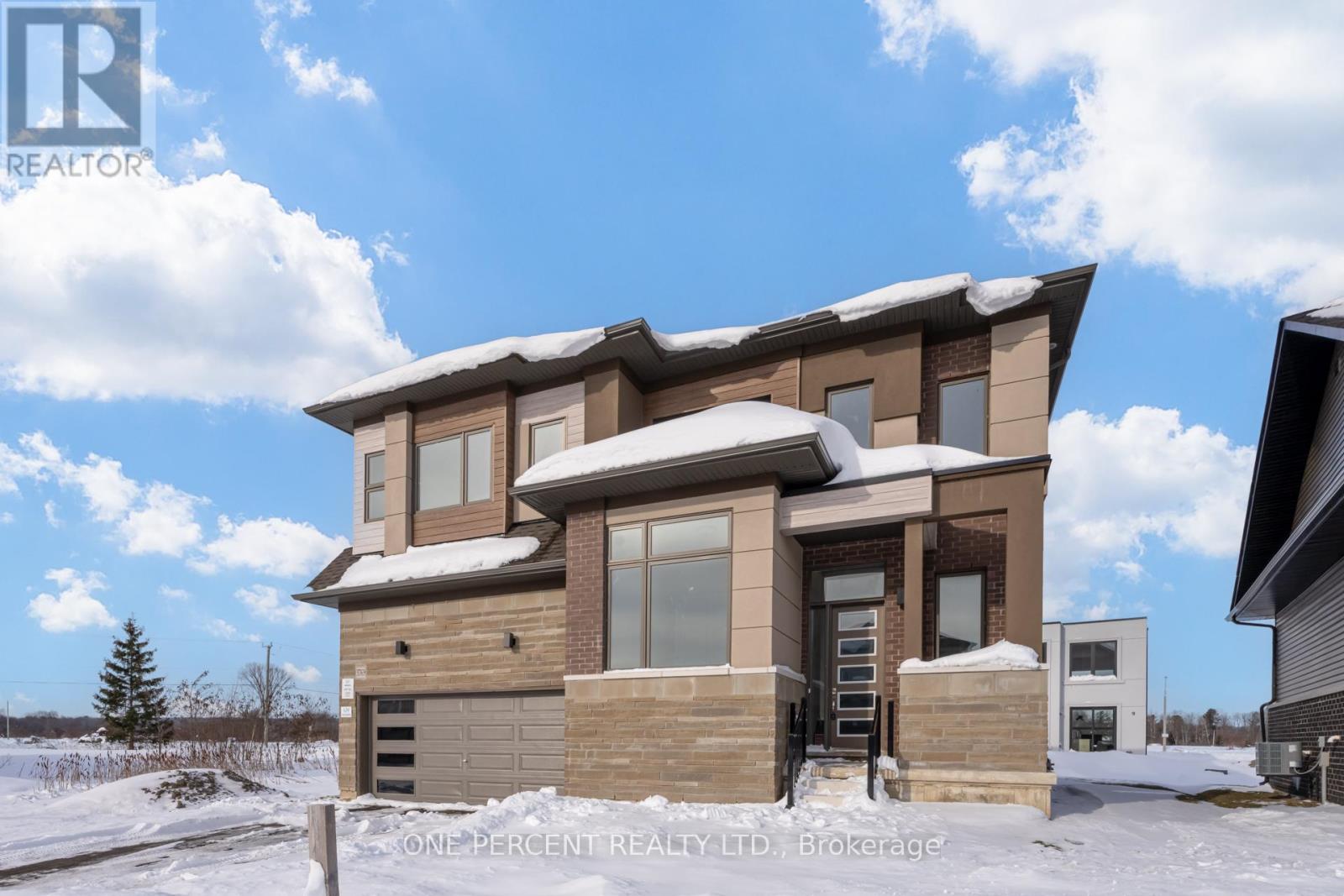 Property at 3769 SUNBANK CRESCENT image 1