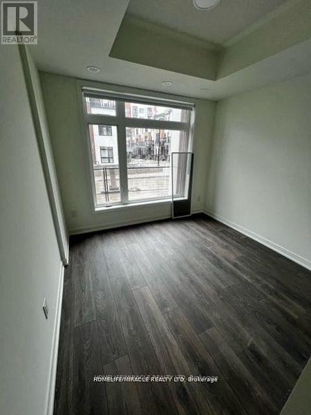 105 - 135 Canon Jackson Drive, Toronto, Ontario  M6M 0C3 - Photo 15 - W12156644