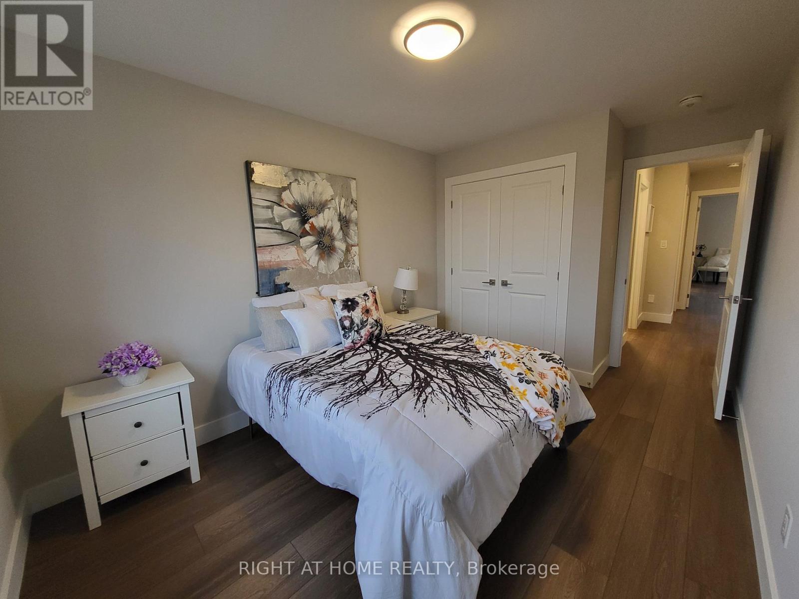 140 Black Willow Crescent, Blue Mountains, Ontario  L9Y 4E4 - Photo 11 - X12156614