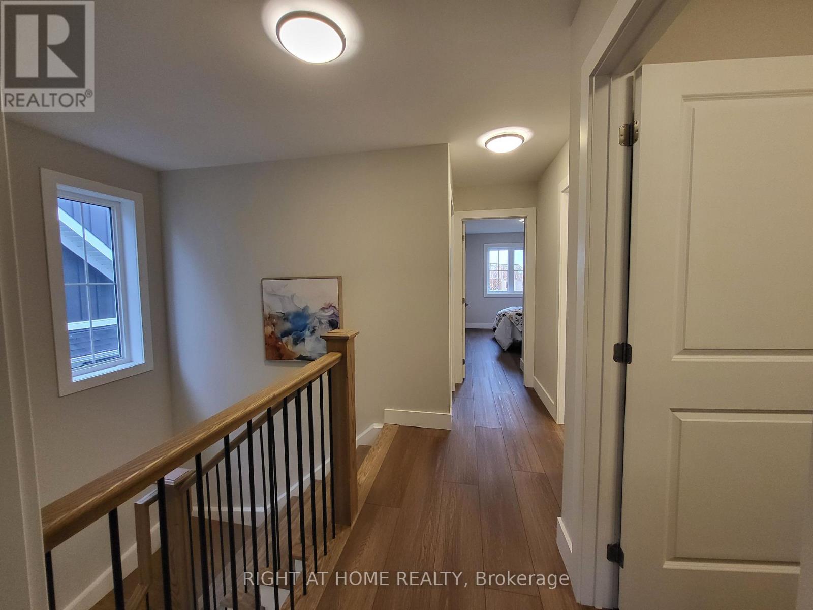 140 Black Willow Crescent, Blue Mountains, Ontario  L9Y 4E4 - Photo 18 - X12156614