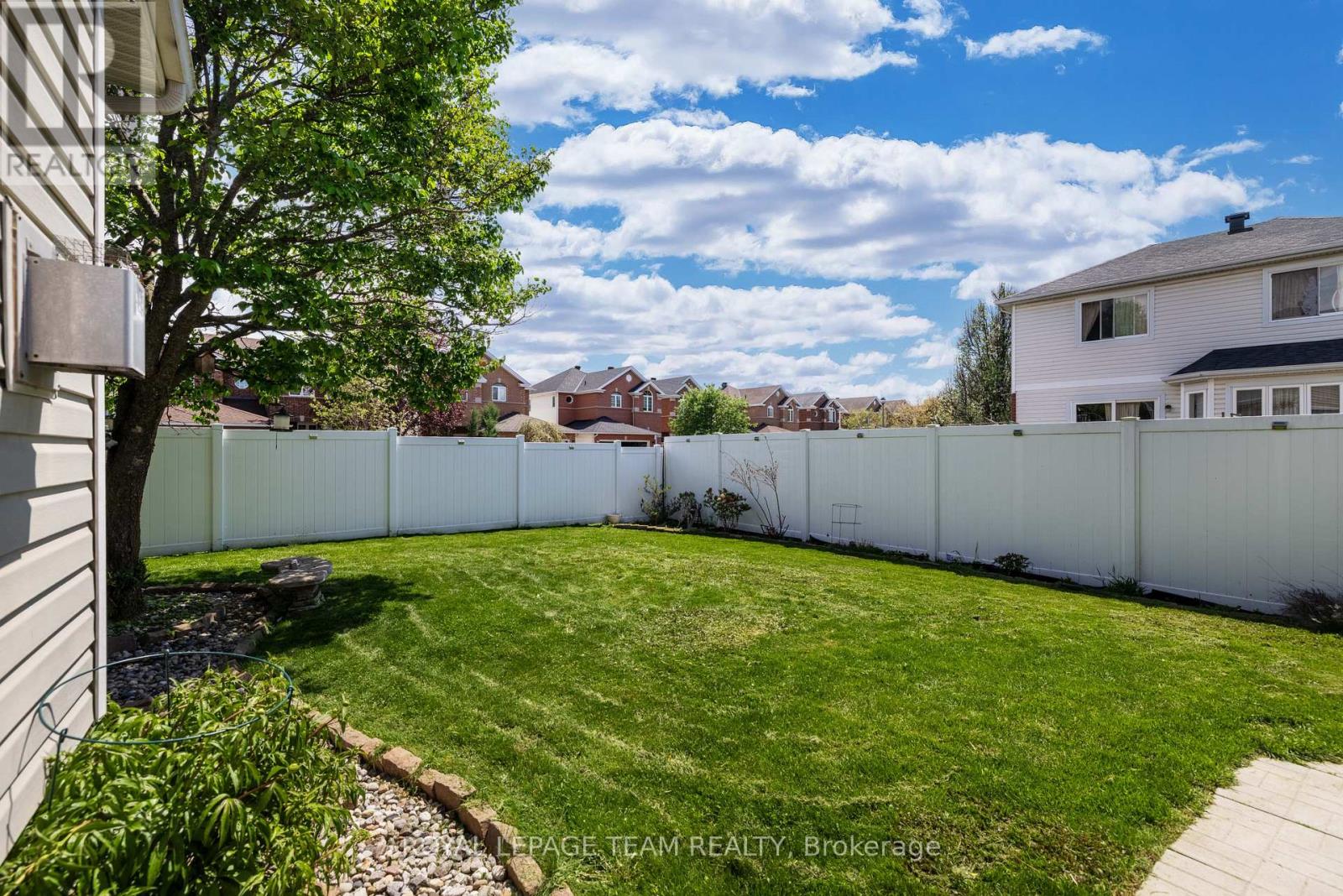 10 Sutcliffe Terrace, Ottawa, Ontario  K2J 4R3 - Photo 43 - X12156376