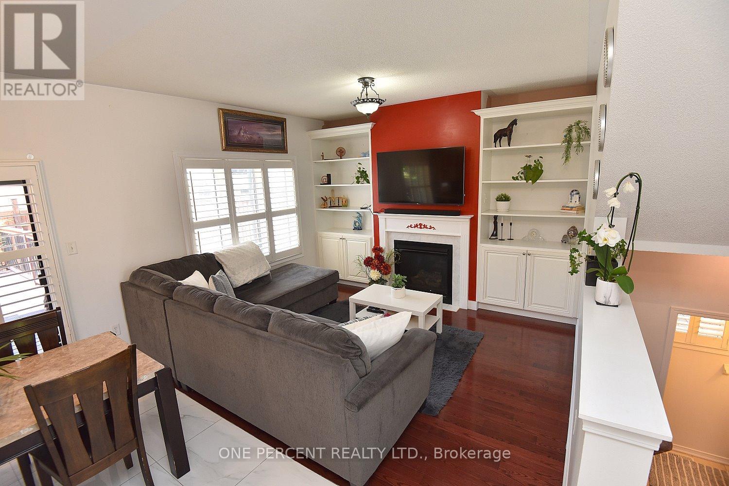 4679 Mcleod Road, Burlington, Ontario  L7M 0K6 - Photo 10 - W12156650