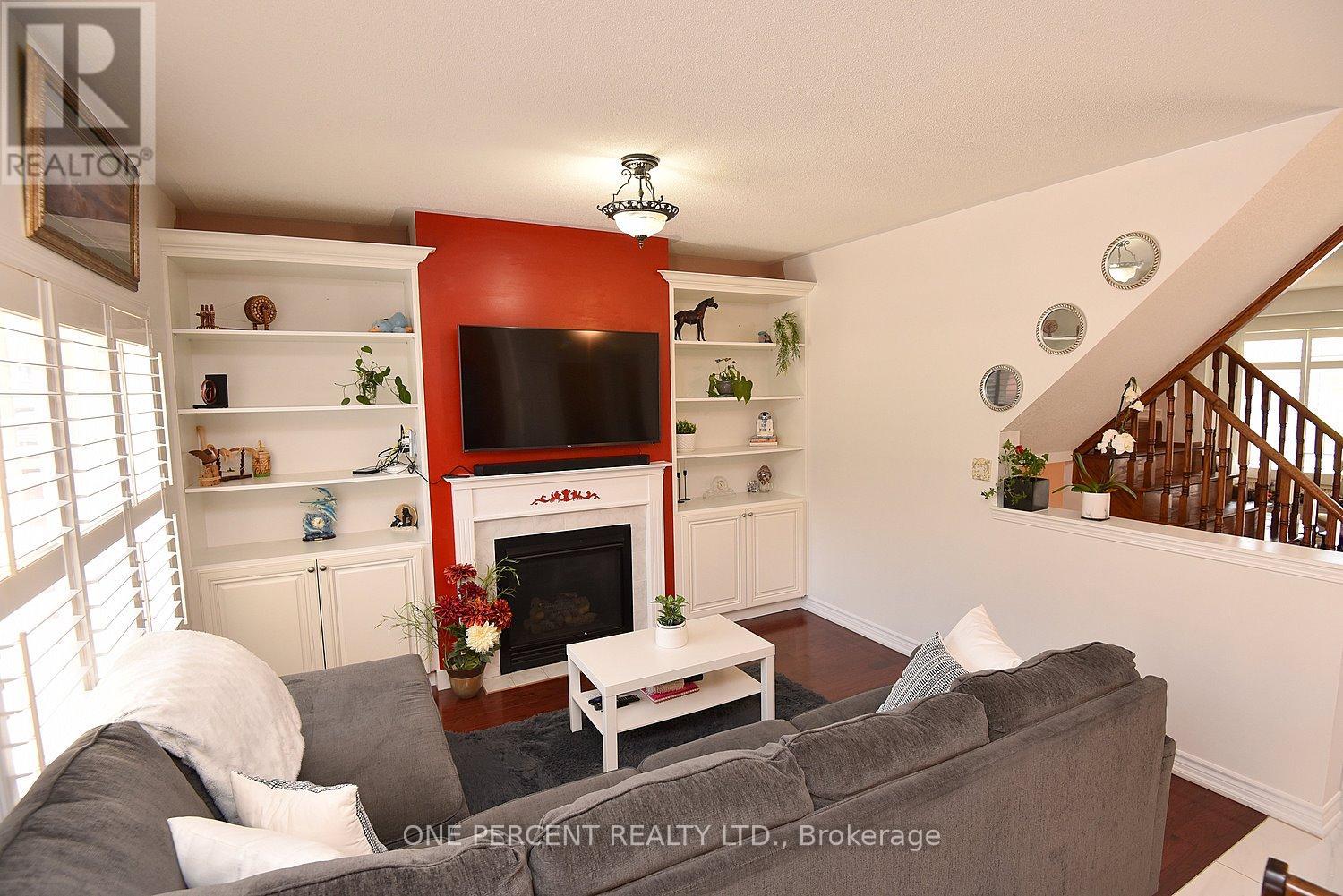 4679 Mcleod Road, Burlington, Ontario  L7M 0K6 - Photo 11 - W12156650