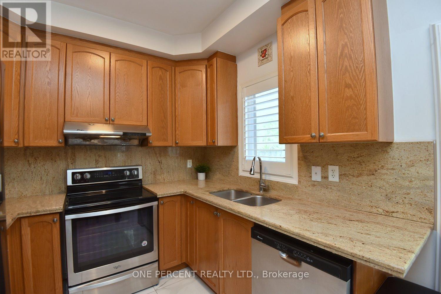 4679 Mcleod Road, Burlington, Ontario  L7M 0K6 - Photo 15 - W12156650