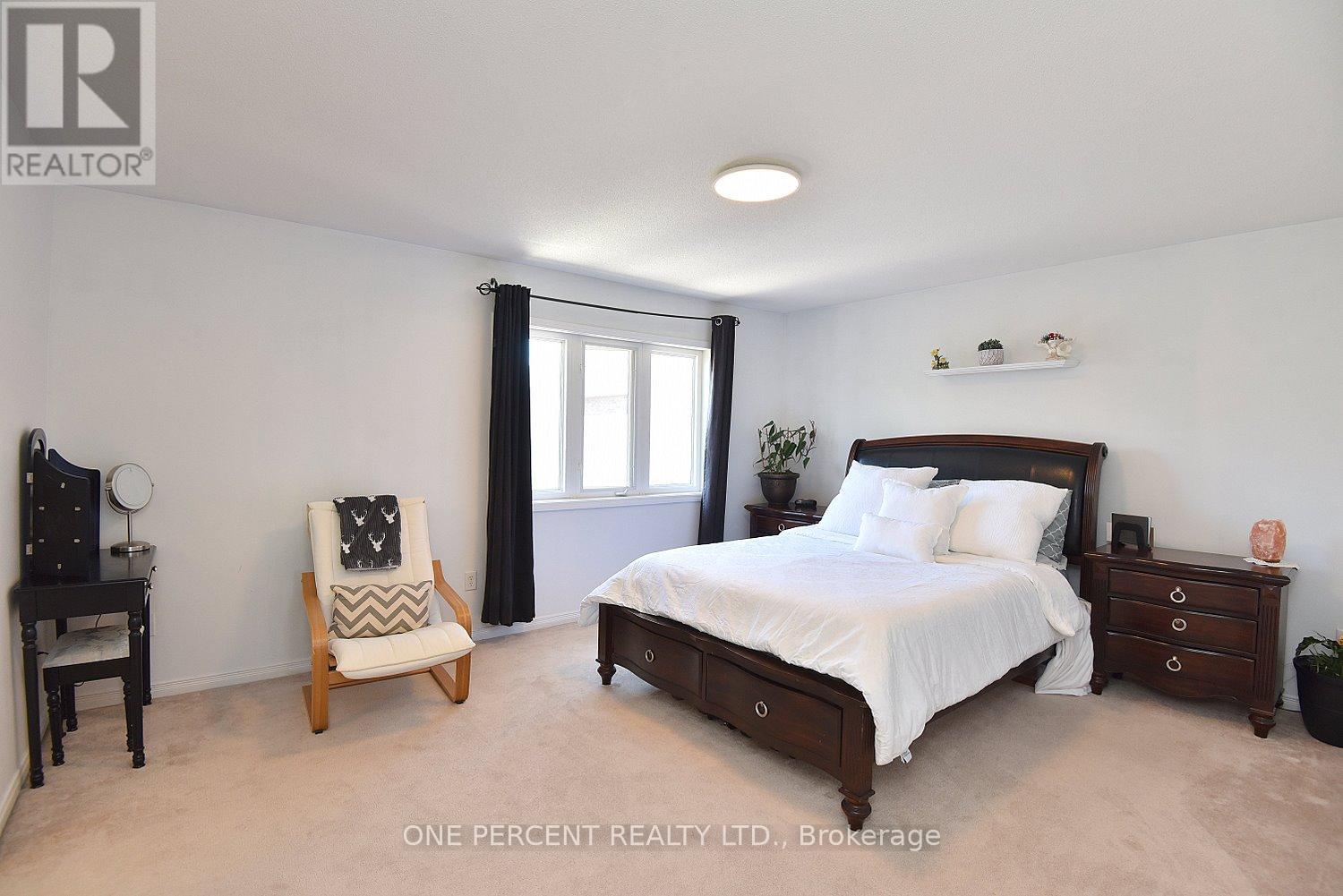4679 Mcleod Road, Burlington, Ontario  L7M 0K6 - Photo 21 - W12156650