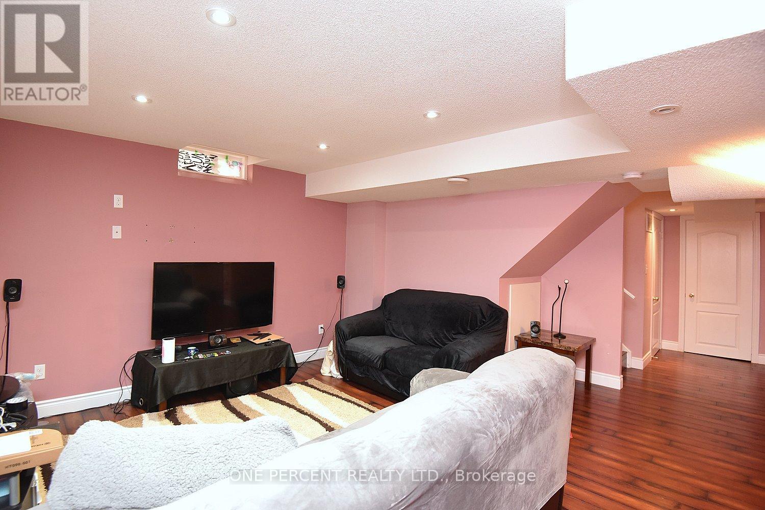 4679 Mcleod Road, Burlington, Ontario  L7M 0K6 - Photo 27 - W12156650