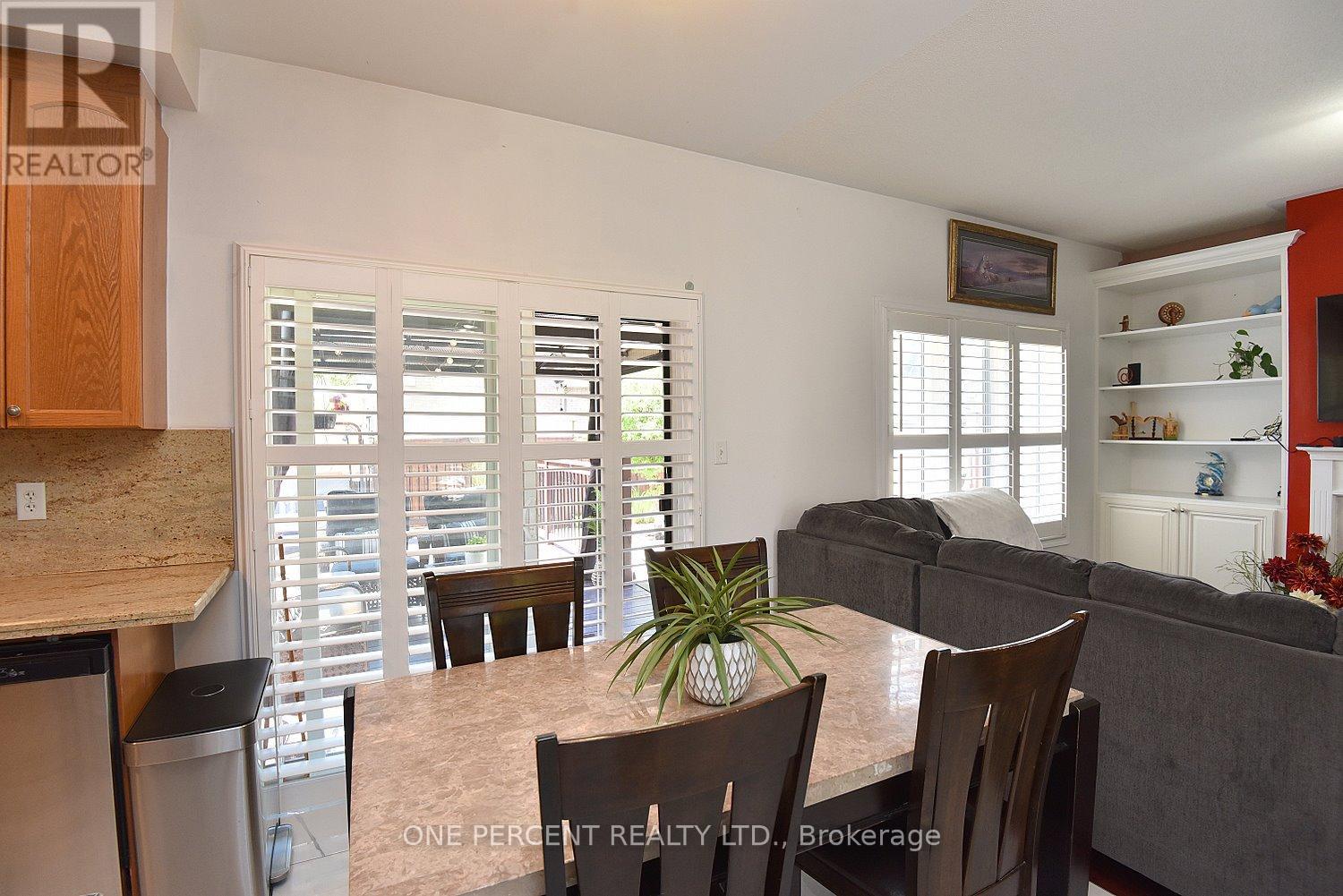 4679 Mcleod Road, Burlington, Ontario  L7M 0K6 - Photo 8 - W12156650