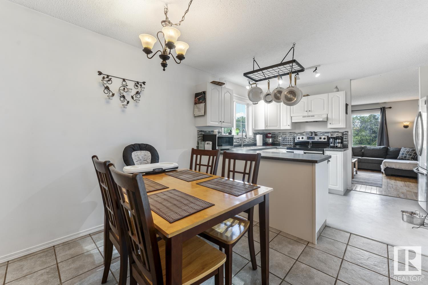 4910 51 Av, Cold Lake, Alberta  T9M 1X2 - Photo 12 - E4437199