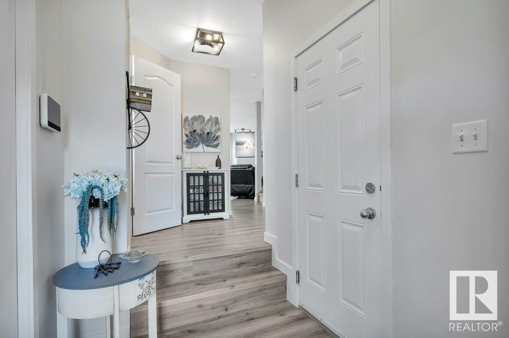 Property at #32 133 EASTGATE WY image 4