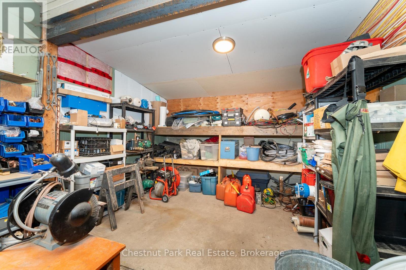 2015 141 Highway, Muskoka Lakes, Ontario  P0B 1M0 - Photo 23 - X12156658