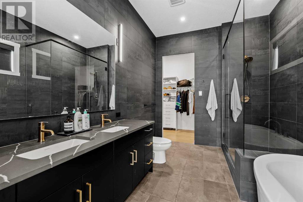 68 Cranbrook Cape Se, Calgary, Alberta  T3M 3L5 - Photo 23 - A2212435