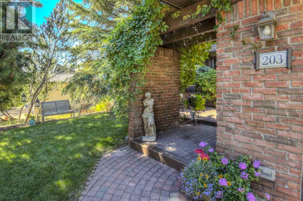 Property at 203 Pump Hill View SW image 1