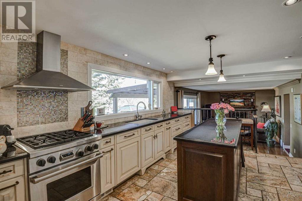 203 Pump Hill View Sw, Calgary, Alberta  T2V 4R7 - Photo 16 - A2216061