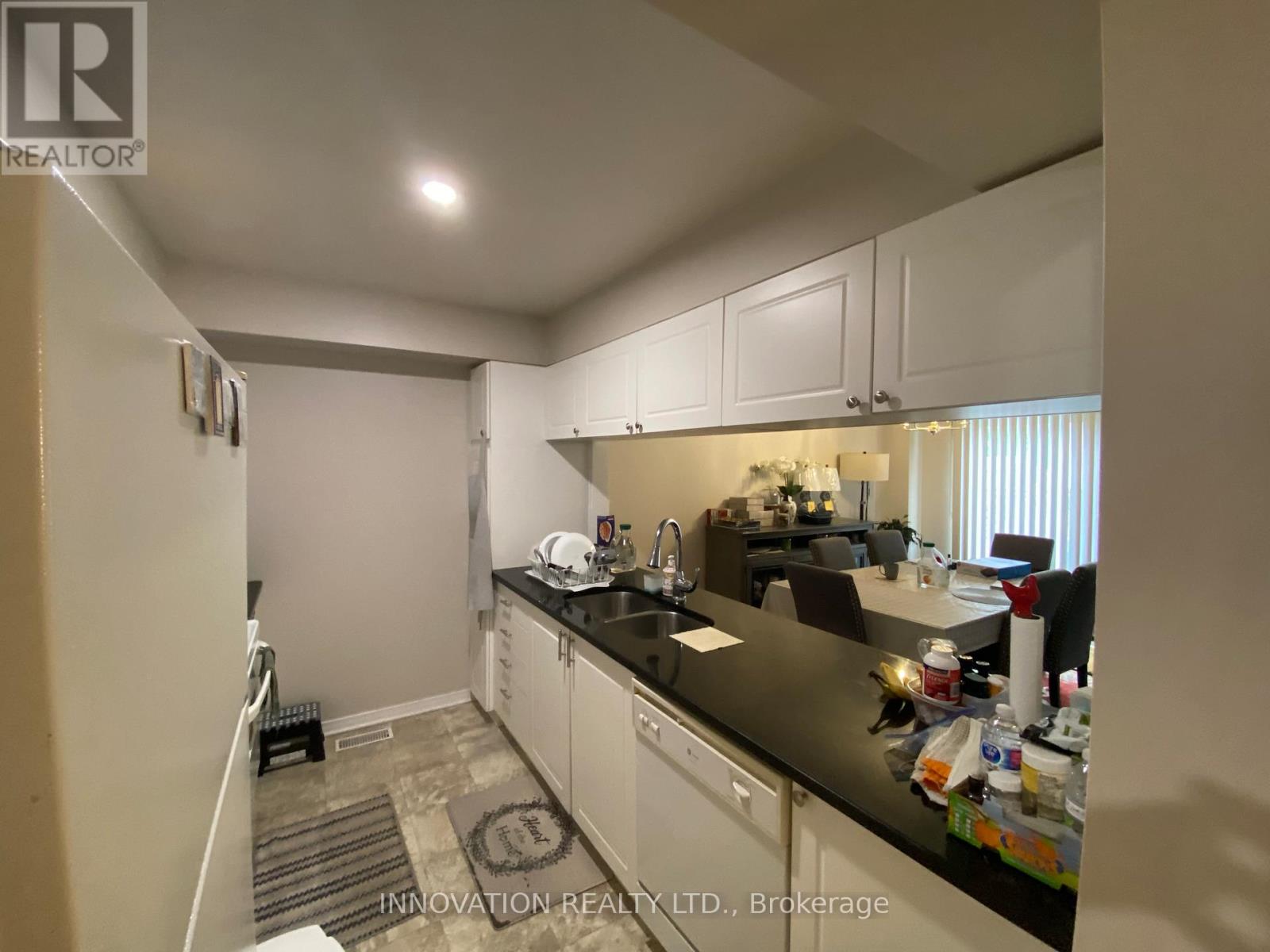 17 Santa Cruz Private, Ottawa, Ontario  K1G 6M5 - Photo 13 - X12156663