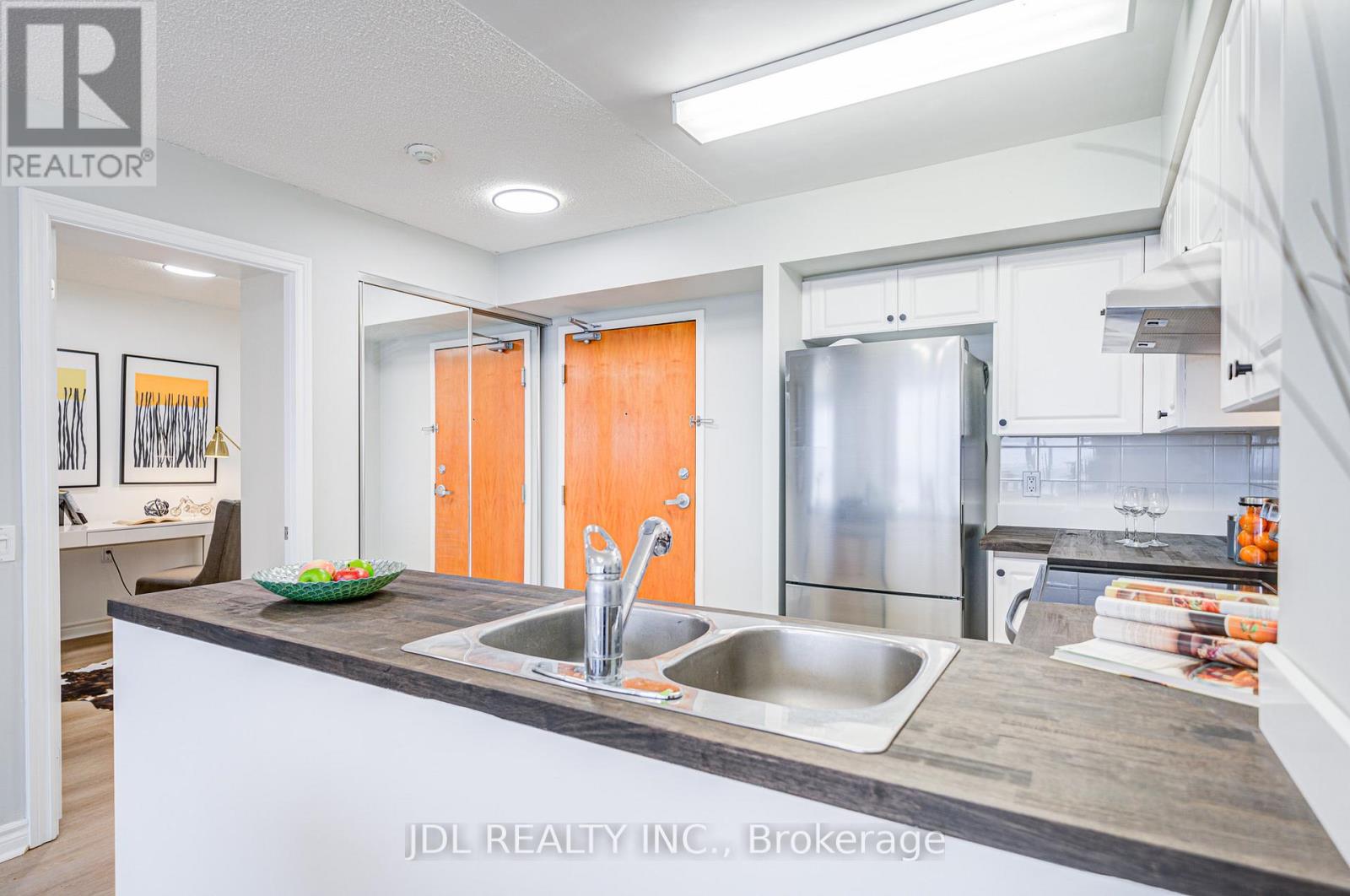 816 - 9017 Leslie Street, Richmond Hill (Beaver Creek Business Park), Ontario  L4B 4R8 - Photo 16 - N12156664