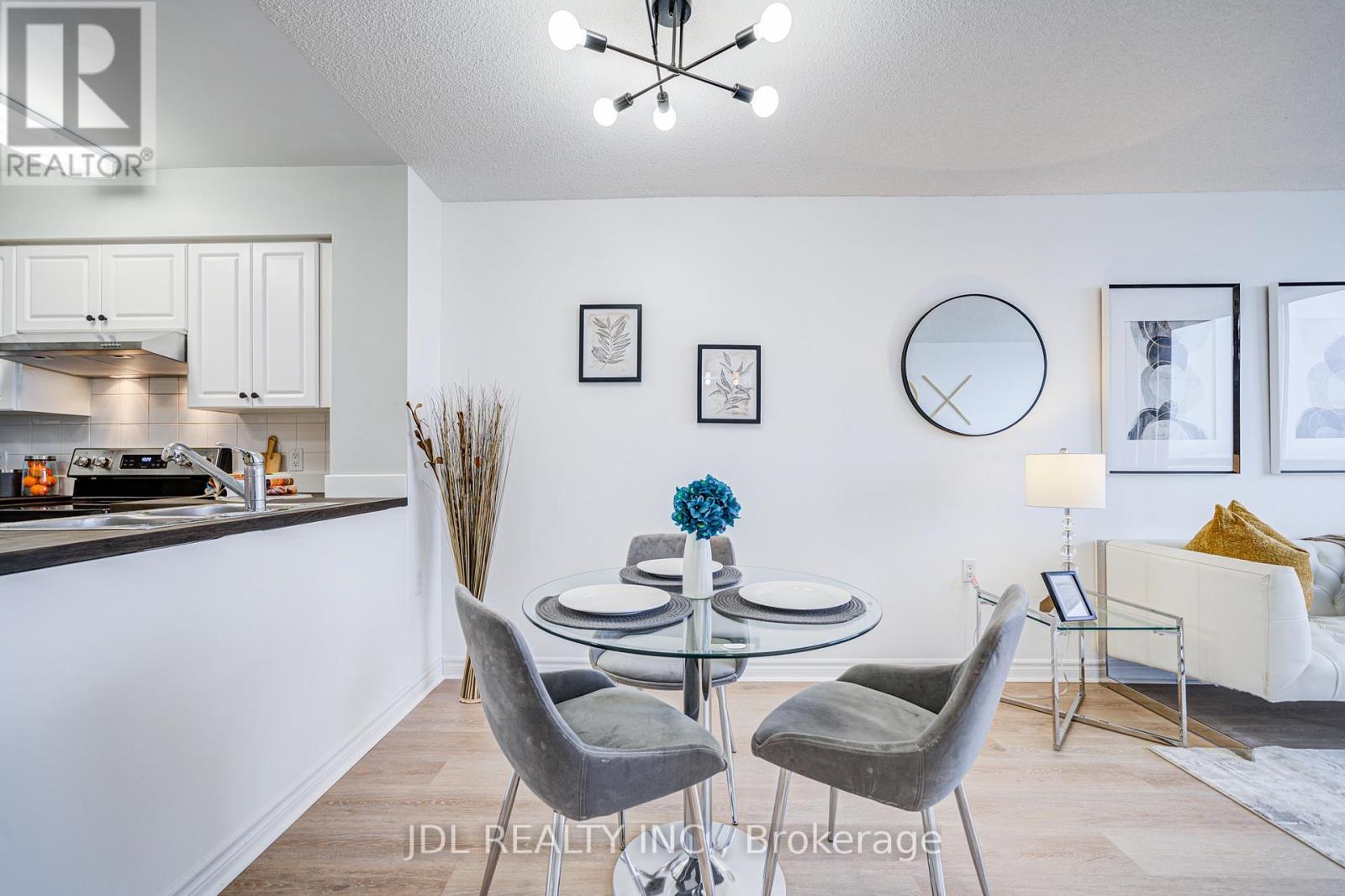816 - 9017 Leslie Street, Richmond Hill (Beaver Creek Business Park), Ontario  L4B 4R8 - Photo 18 - N12156664