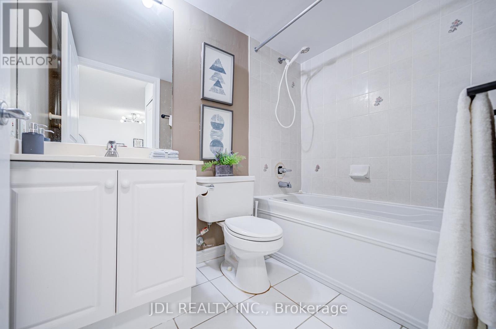 816 - 9017 Leslie Street, Richmond Hill (Beaver Creek Business Park), Ontario  L4B 4R8 - Photo 26 - N12156664