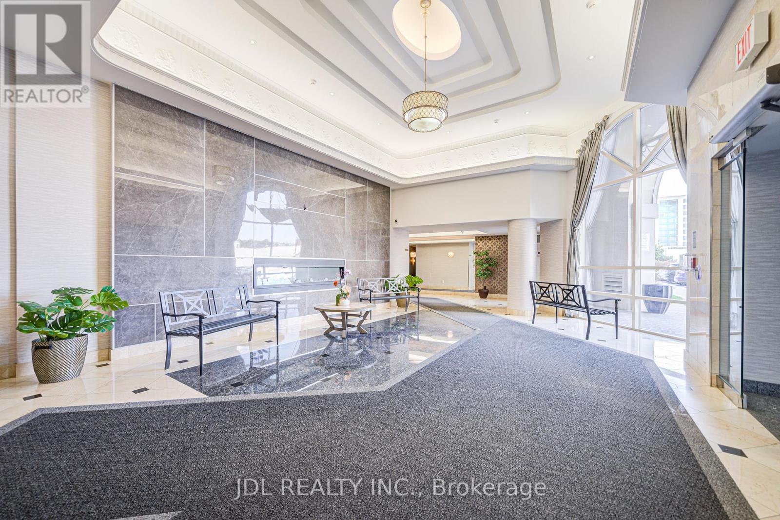 816 - 9017 Leslie Street, Richmond Hill (Beaver Creek Business Park), Ontario  L4B 4R8 - Photo 5 - N12156664