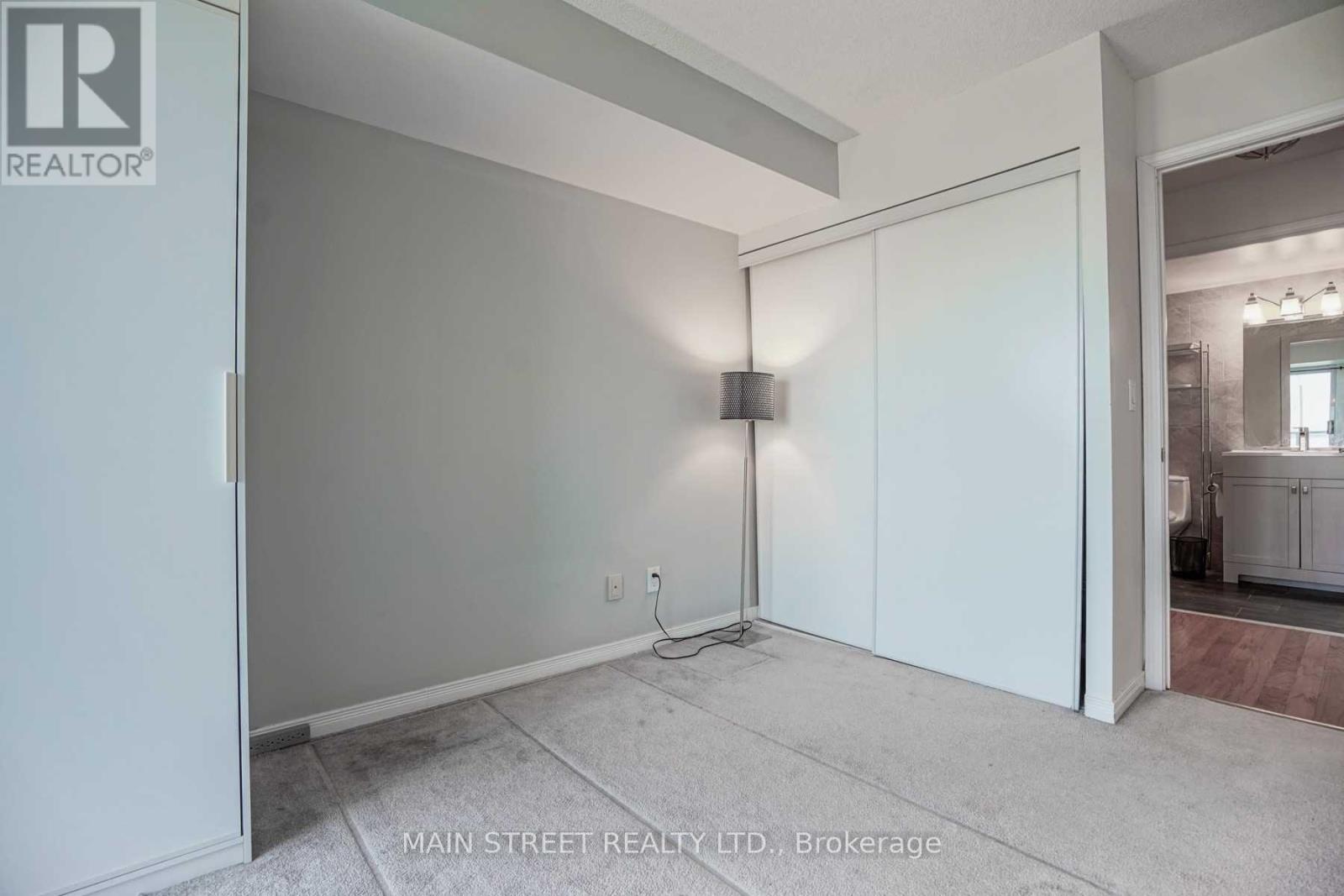 308 - 23 Oneida Crescent, Richmond Hill, Ontario  L4B 0A2 - Photo 17 - N12156668