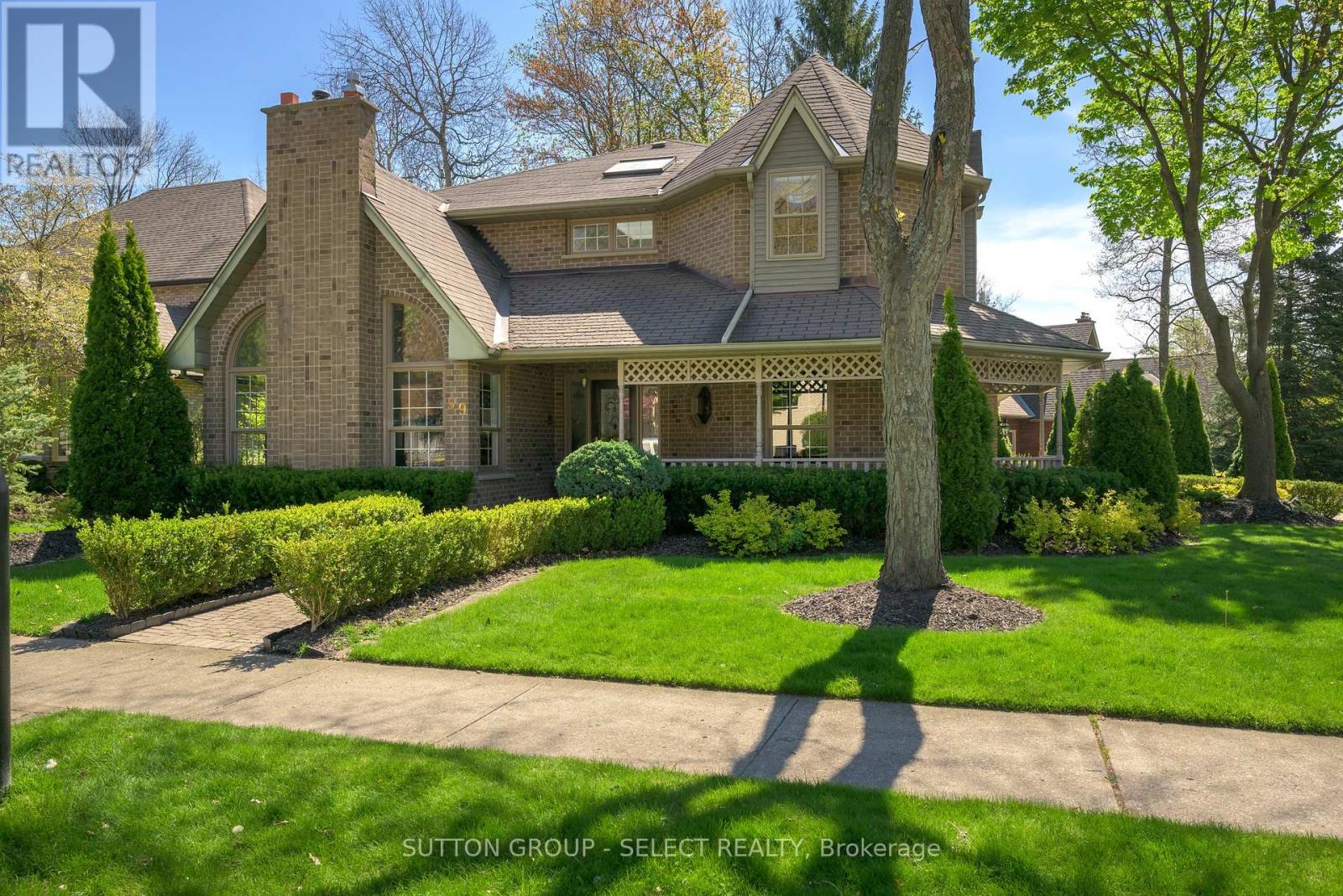 59 Heathdale Court, London South, Ontario  N6K 4B1 - Photo 2 - X12093730