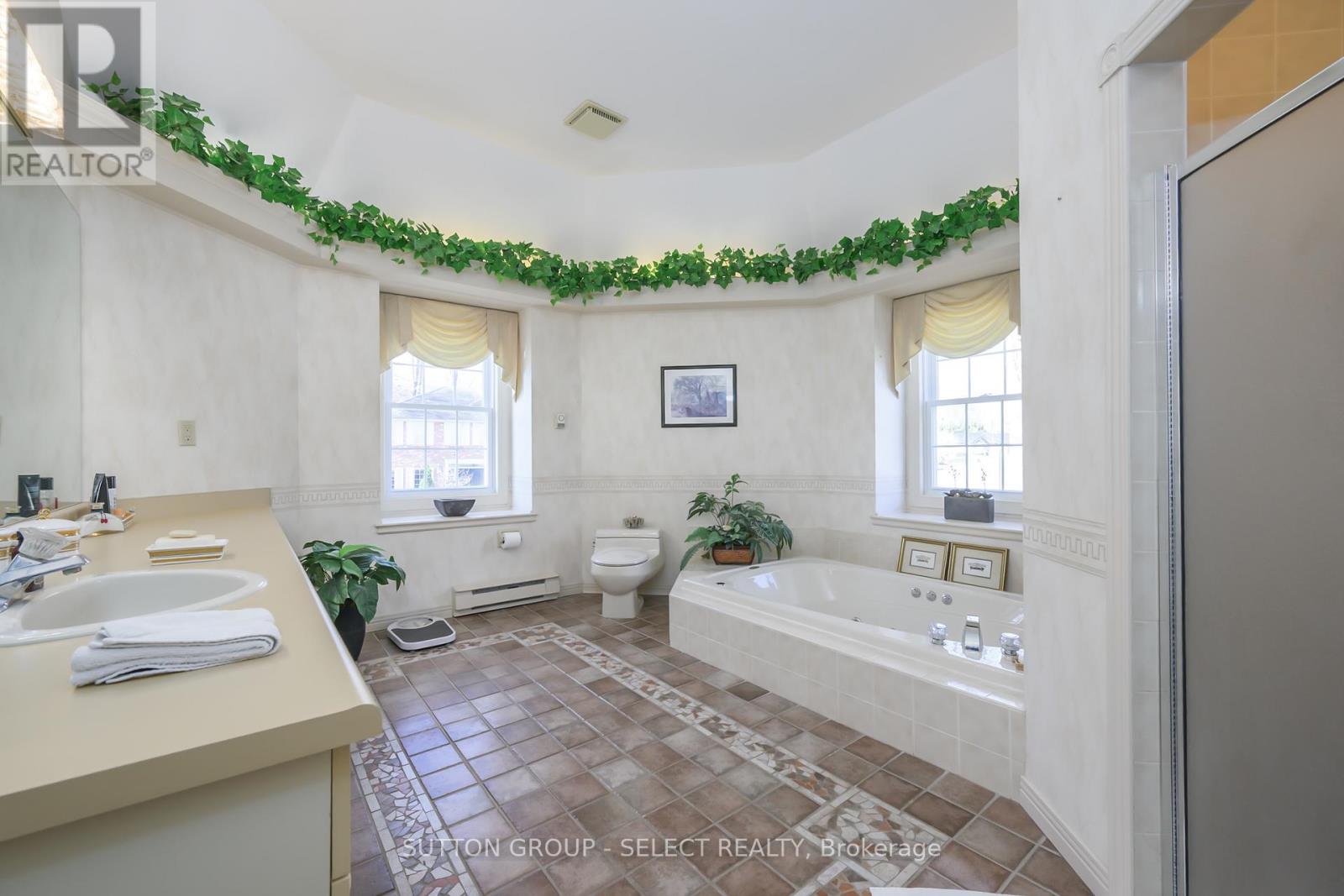 59 Heathdale Court, London South, Ontario  N6K 4B1 - Photo 20 - X12093730