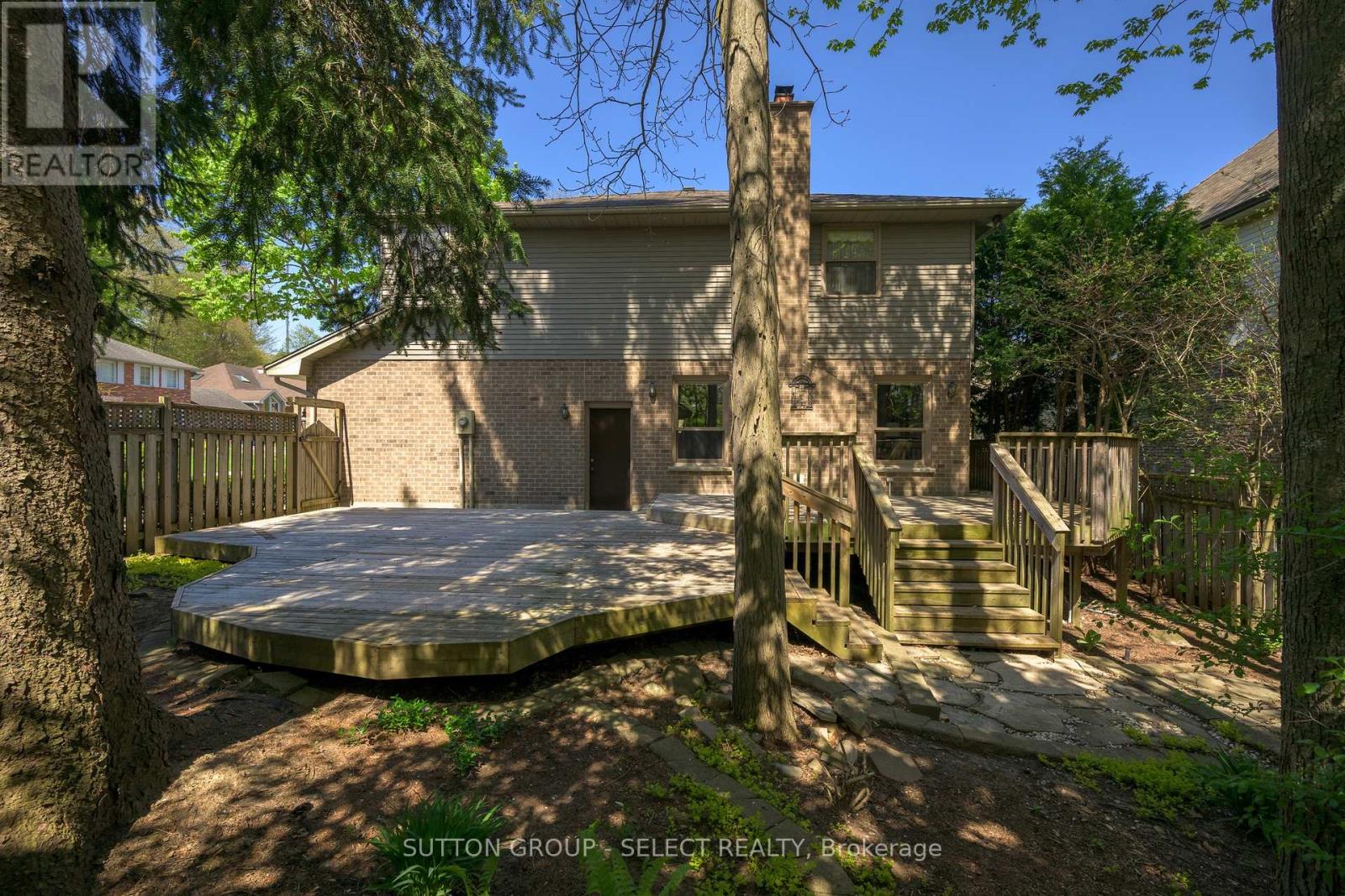 59 Heathdale Court, London South, Ontario  N6K 4B1 - Photo 30 - X12093730
