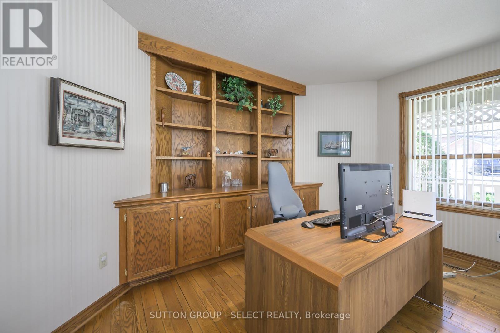59 Heathdale Court, London South, Ontario  N6K 4B1 - Photo 17 - X12093730