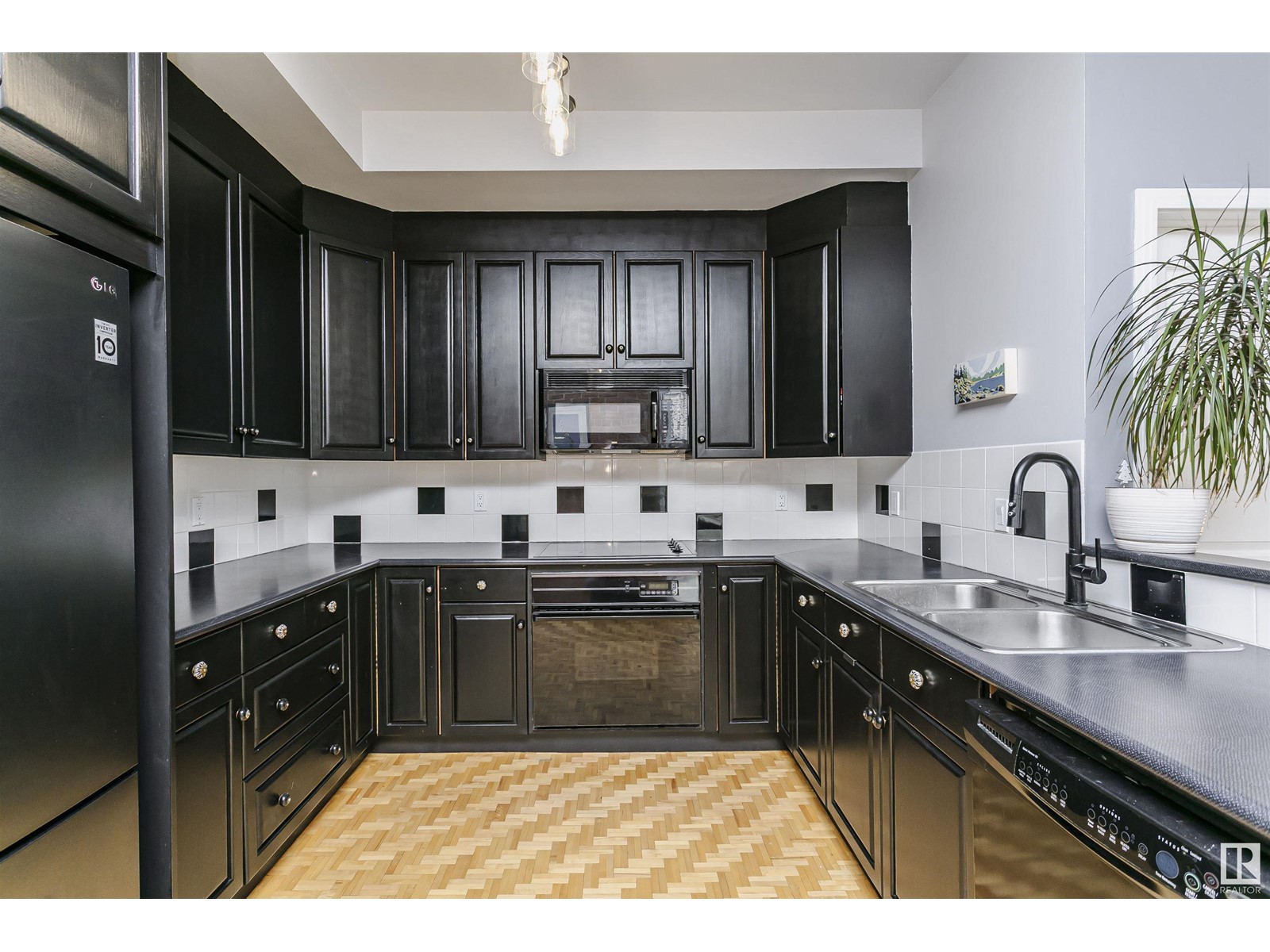 #402 10728 82 Av Nw, Edmonton, Alberta  T6E 6P5 - Photo 8 - E4423756