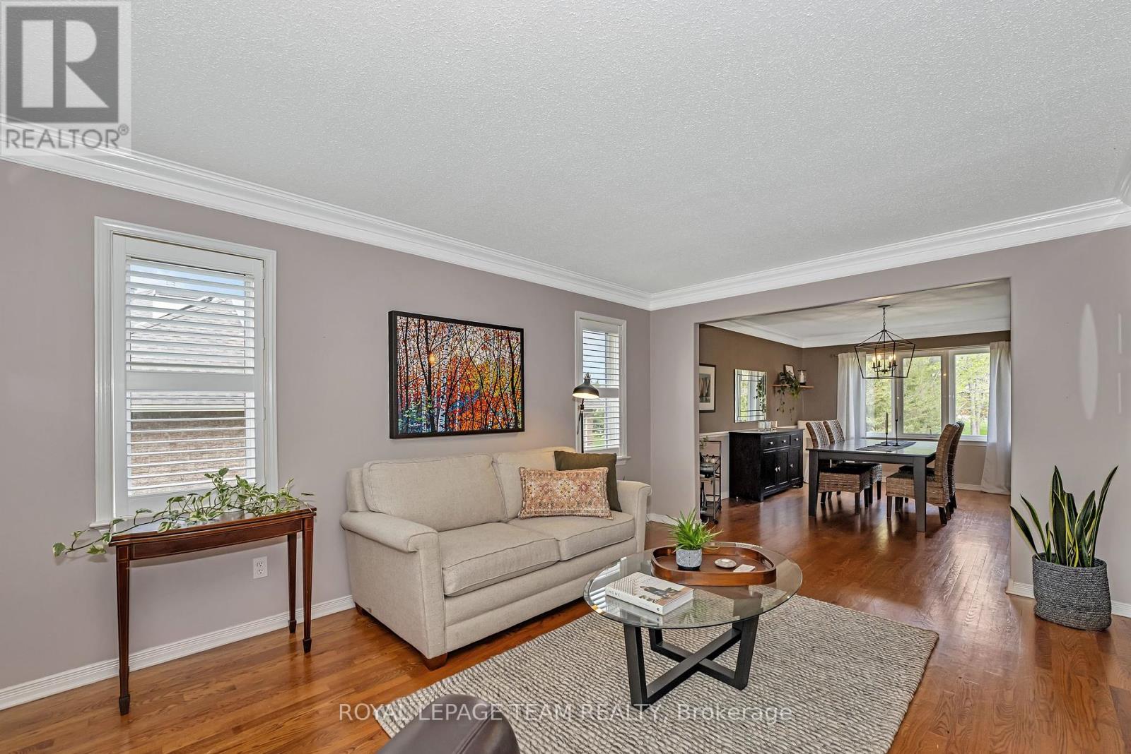 6891 Twin Lakes Avenue, Ottawa, Ontario  K4P 1P1 - Photo 6 - X12156681