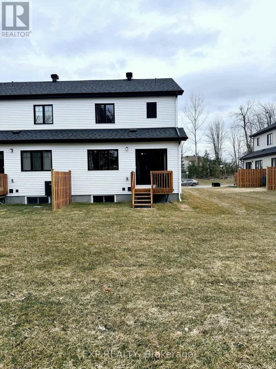 121 Darquise Street, Clarence-Rockland, Ontario  K4K 0N9 - Photo 17 - X12156688