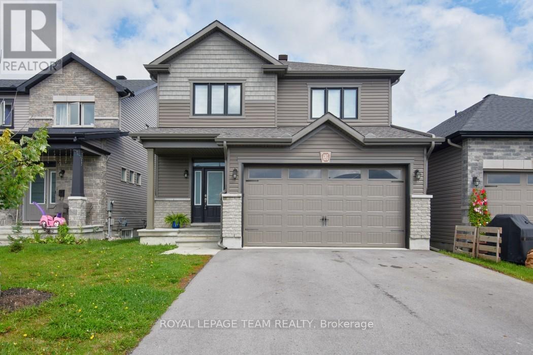 695 Parade Drive, Ottawa, Ontario  K2S 0Z3 - Photo 1 - X12156690
