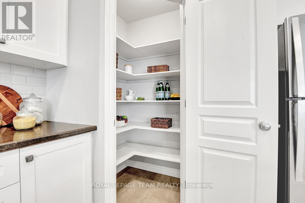 695 Parade Drive, Ottawa, Ontario  K2S 0Z3 - Photo 11 - X12156690