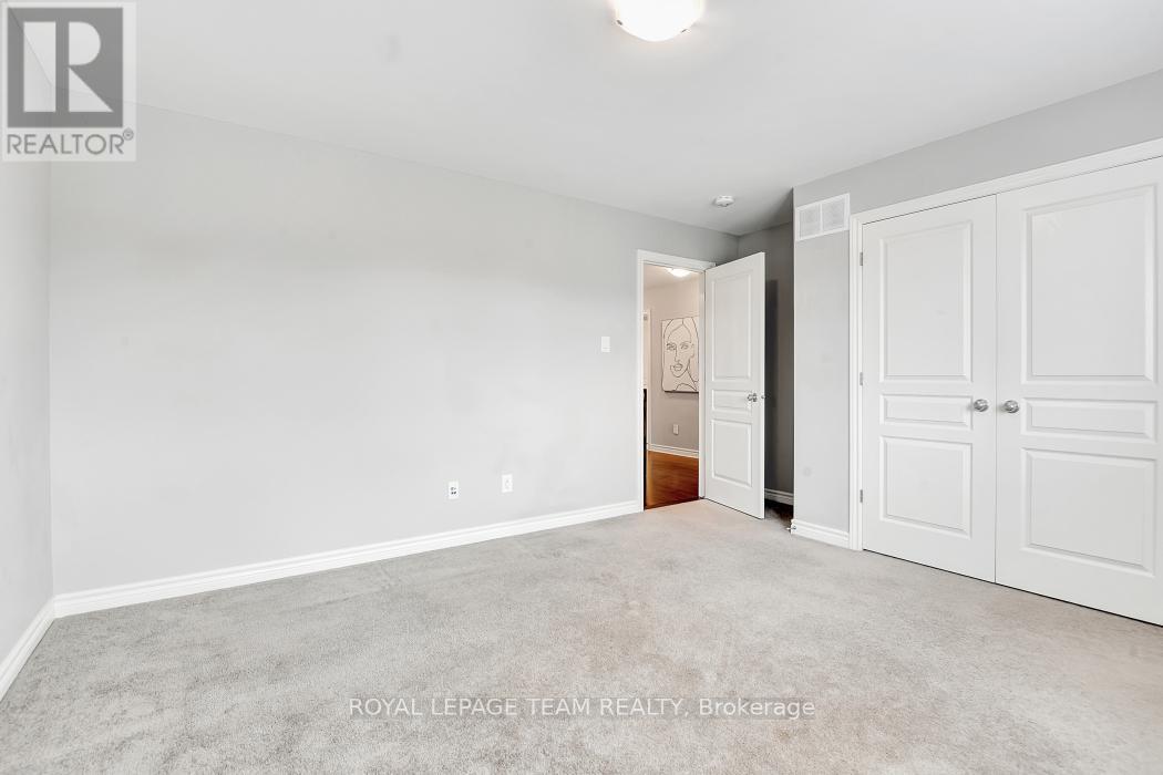 695 Parade Drive, Ottawa, Ontario  K2S 0Z3 - Photo 23 - X12156690