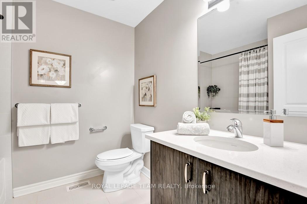 695 Parade Drive, Ottawa, Ontario  K2S 0Z3 - Photo 26 - X12156690