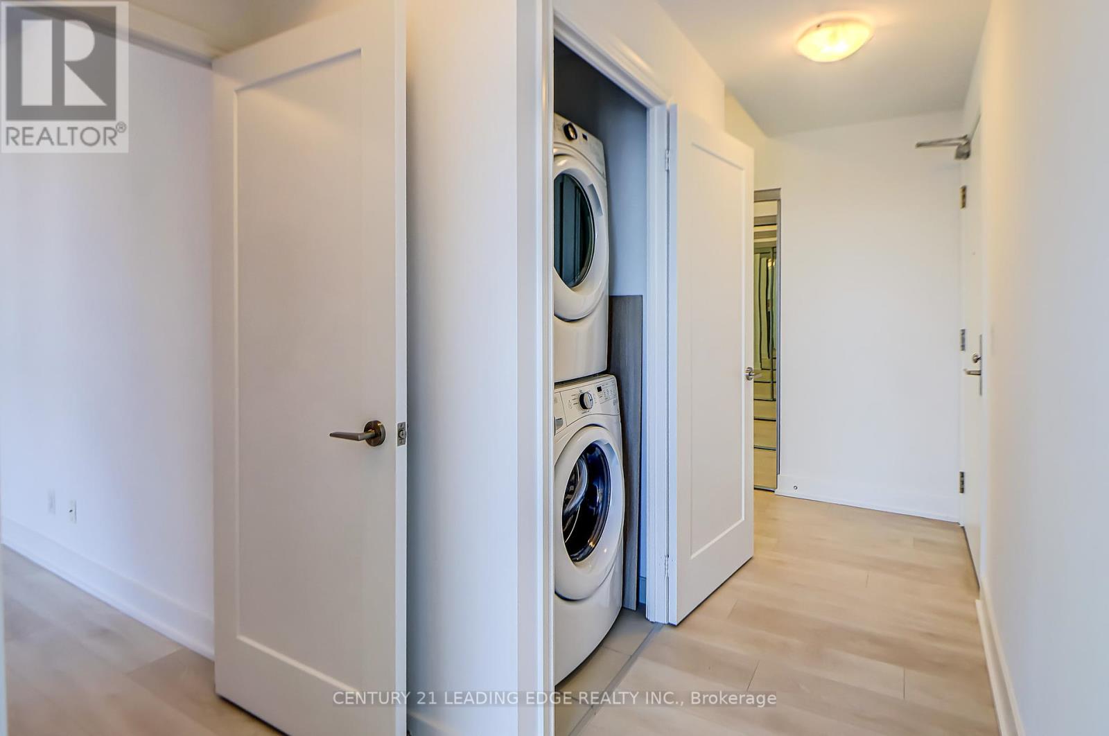3904 - 318 Richmond Street, Toronto, Ontario  M5V 0B4 - Photo 34 - C12156691