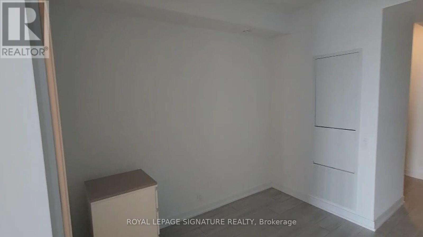 1301 - 39 Mary Street, Barrie, Ontario  L4N 1S9 - Photo 13 - S12156685