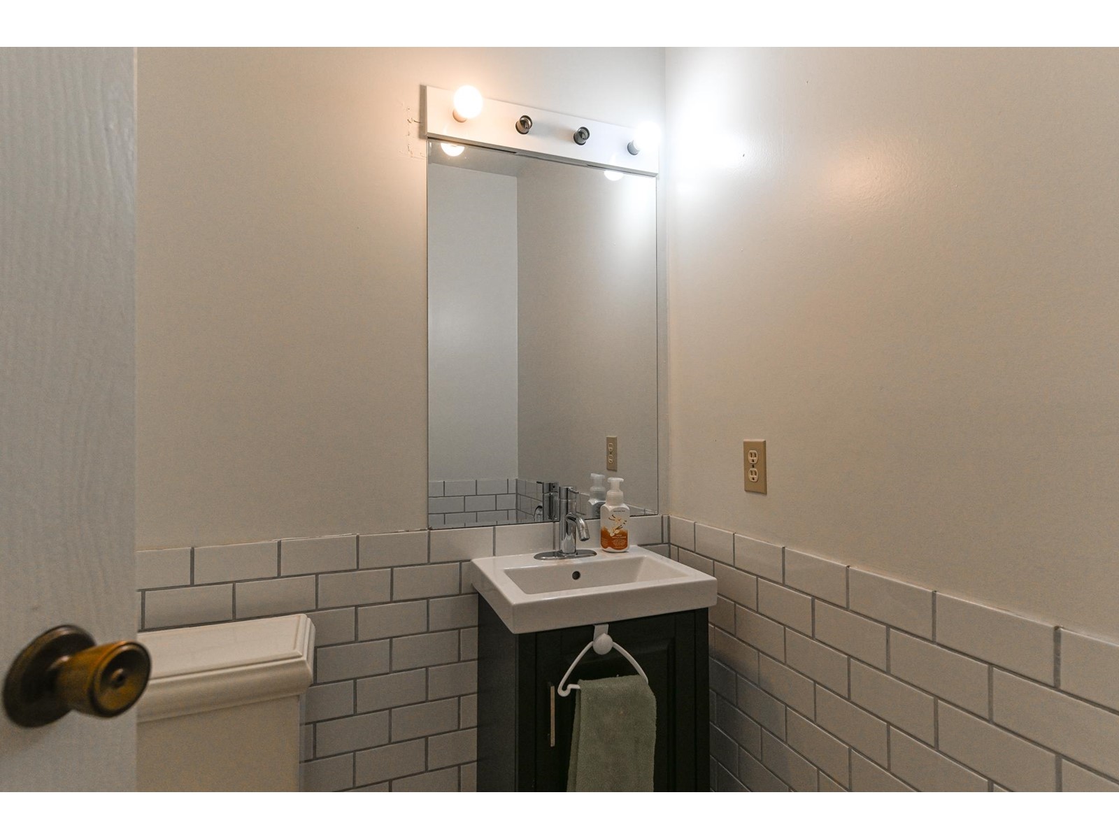 60 13990 74 Avenue, Surrey, British Columbia  V3W 7E6 - Photo 9 - R3003370