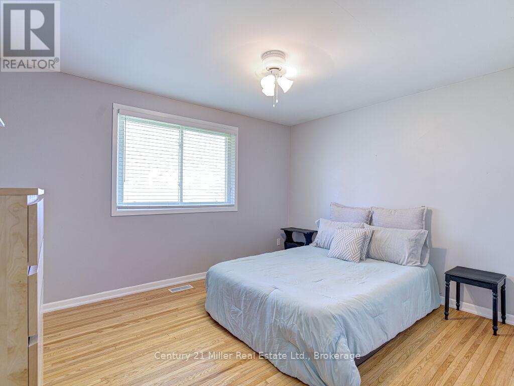 3276 Tallman Drive, Lincoln, Ontario  L0R 2C0 - Photo 15 - X12156189