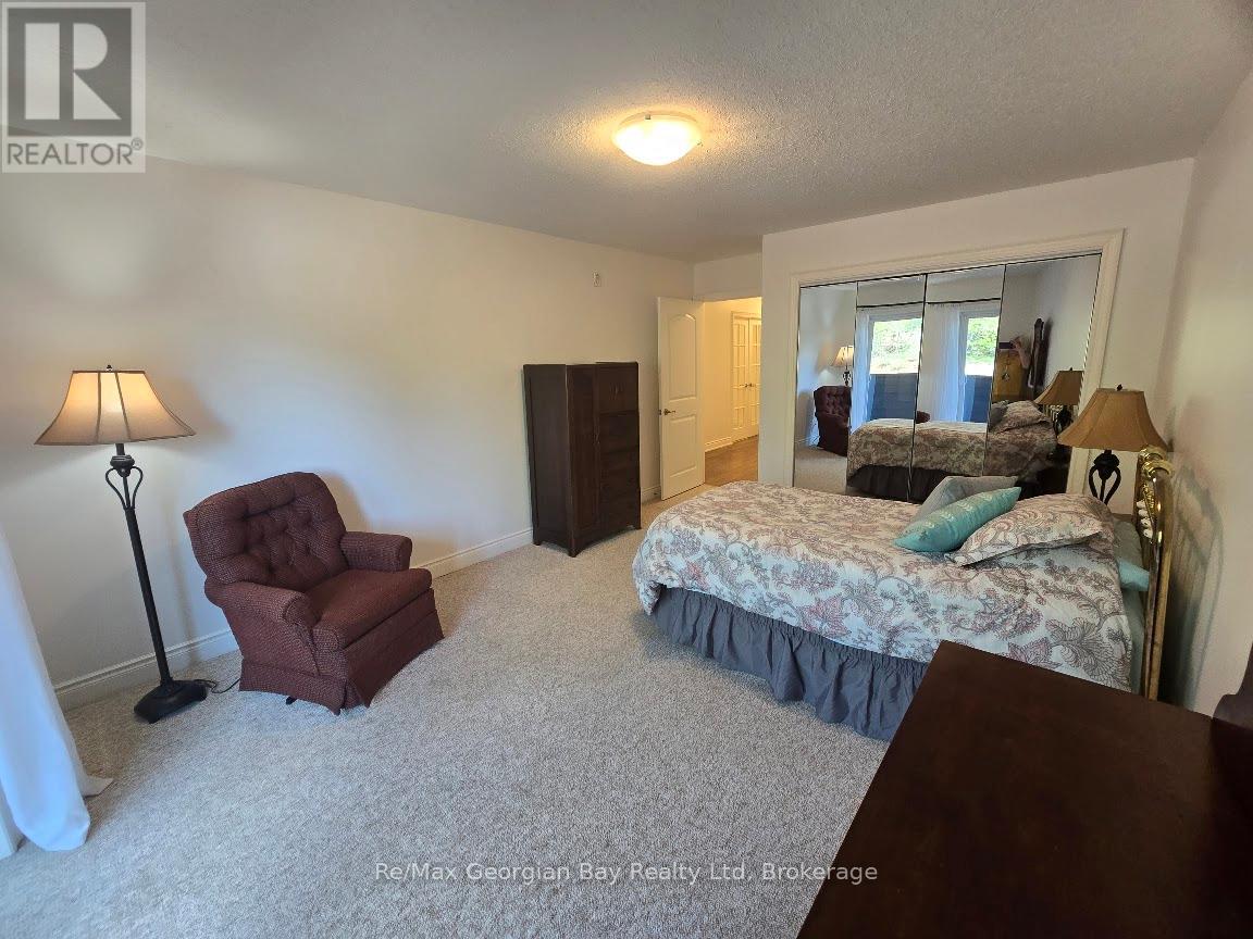 206 - 10 Kimberley Avenue, Bracebridge, Ontario  P1L 0A4 - Photo 14 - X12156693