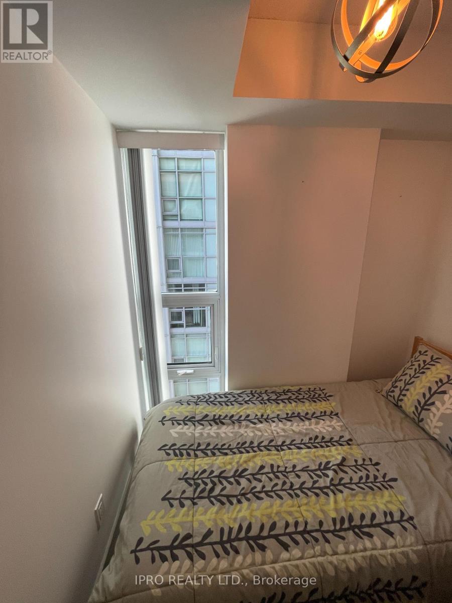 #603 - 126 Simcoe Street, Toronto, Ontario  M5H 4E6 - Photo 12 - C12156699