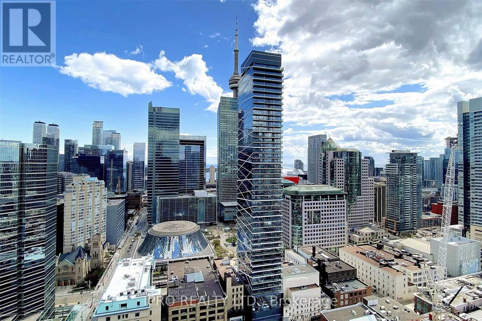 #603 - 126 Simcoe Street, Toronto, Ontario  M5H 4E6 - Photo 6 - C12156699