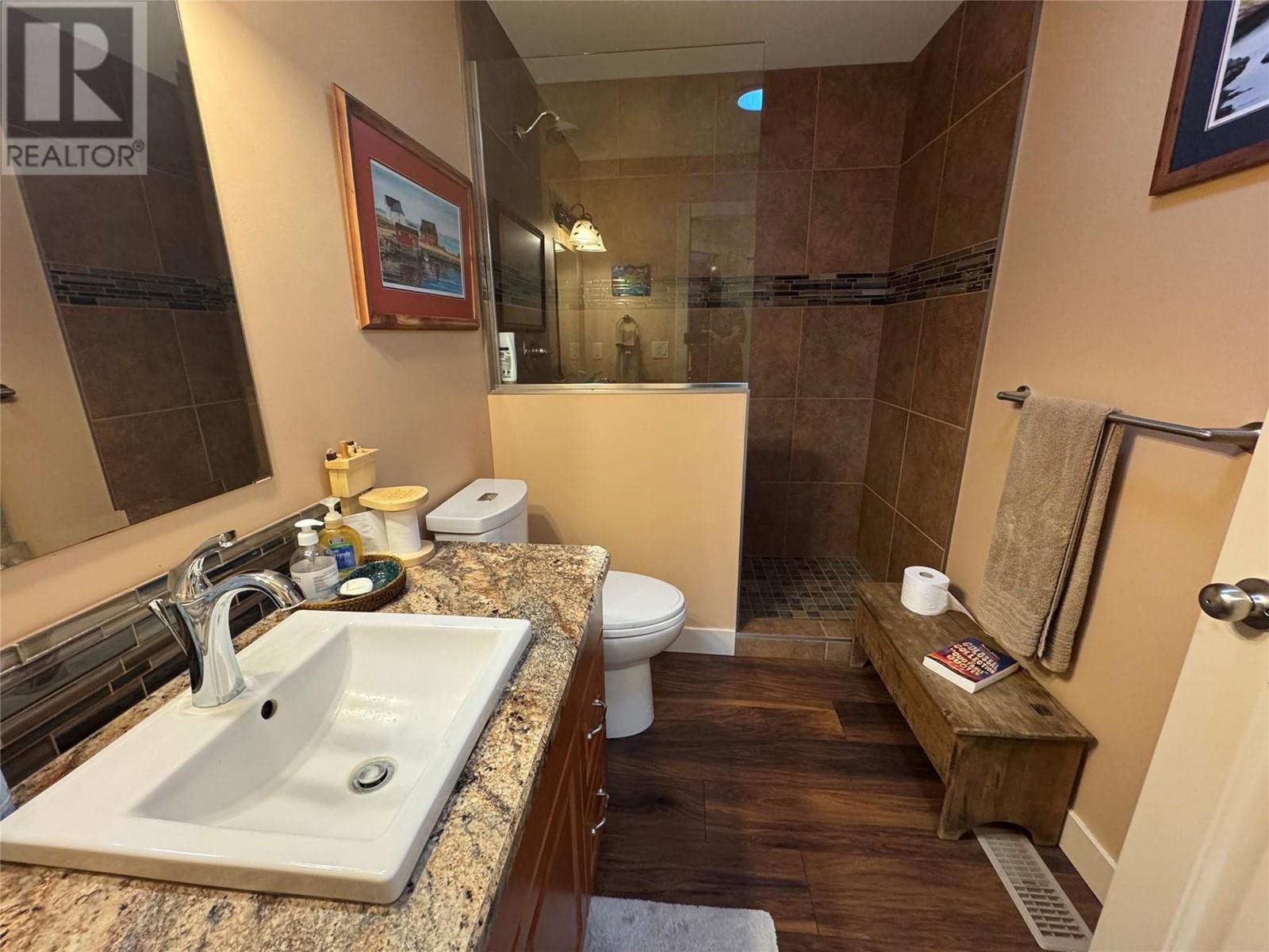 4147 4th Street, Vernon, British Columbia  V1H 1Z1 - Photo 32 - 10347175