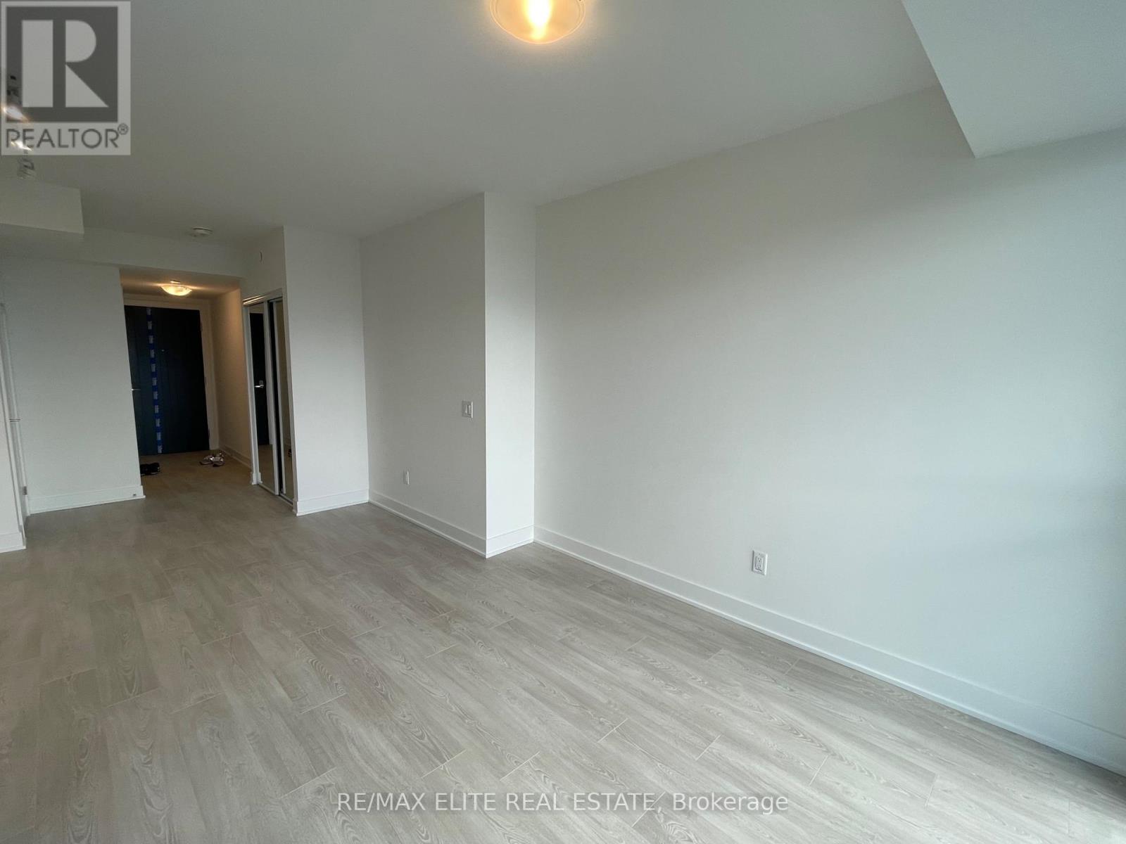 2715 - 2545 Simcoe Street N, Oshawa, Ontario  L1L 0W3 - Photo 5 - E12155805