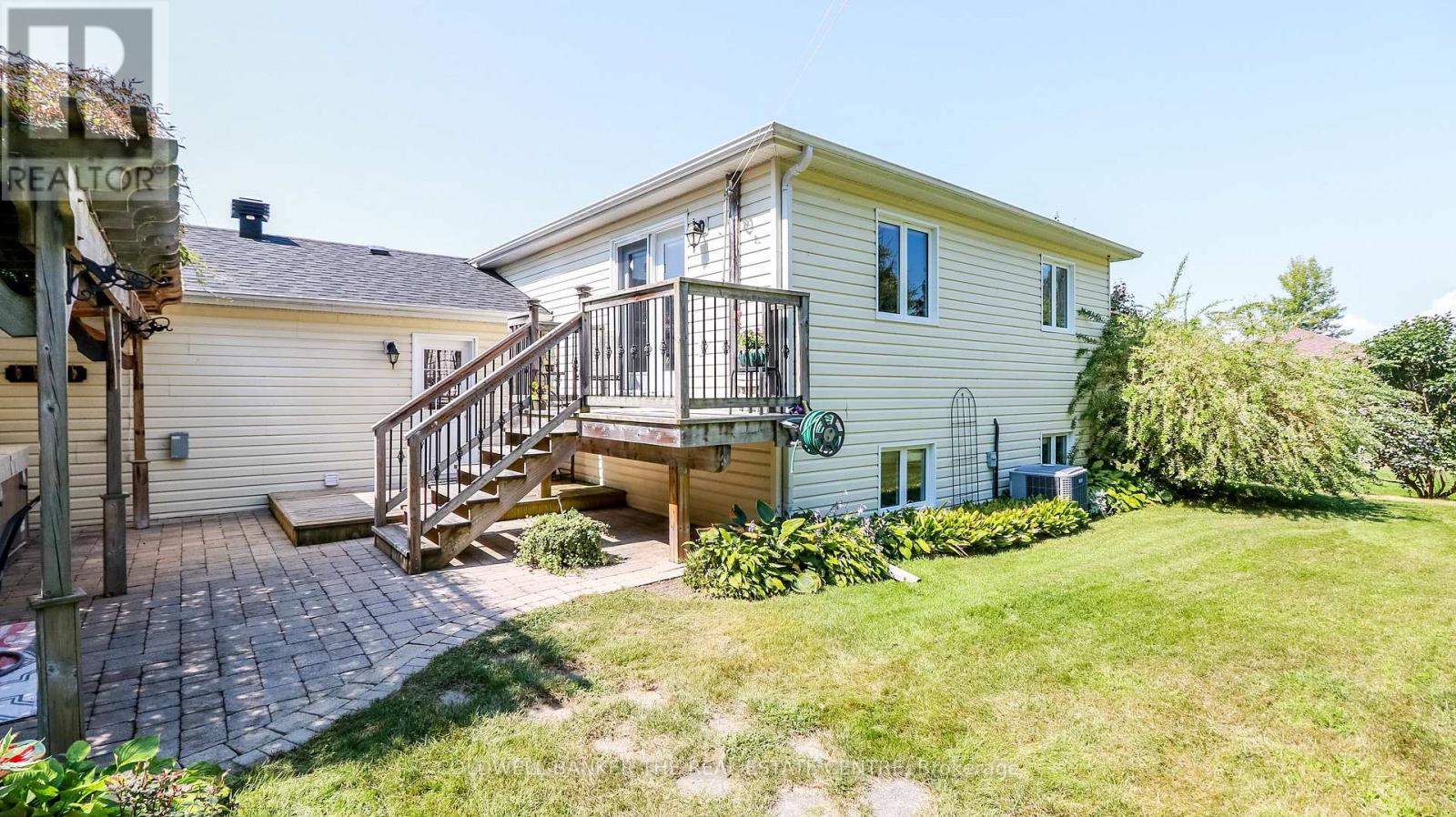 4677 Kurtis Drive, Ramara (Atherley), Ontario  L3V 0K8 - Photo 13 - S12156121