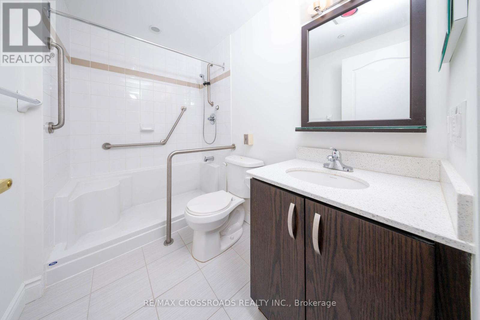 509 - 1 Sun Yat Sen Avenue, Markham, Ontario  L3R 5K9 - Photo 10 - N12156715